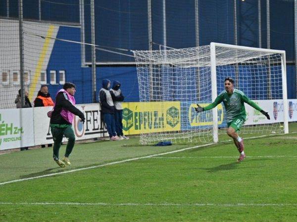 (האתר הרשמי של מכבי חיפה)