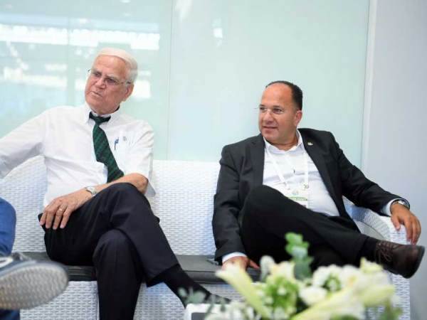 (האתר הרשמי של מכבי חיפה)