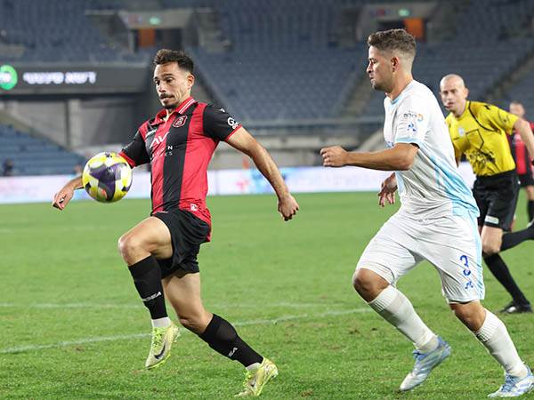 נתנו לה שלוש נקודות והחזירו אותה למאבק (צילום: דני מרון)