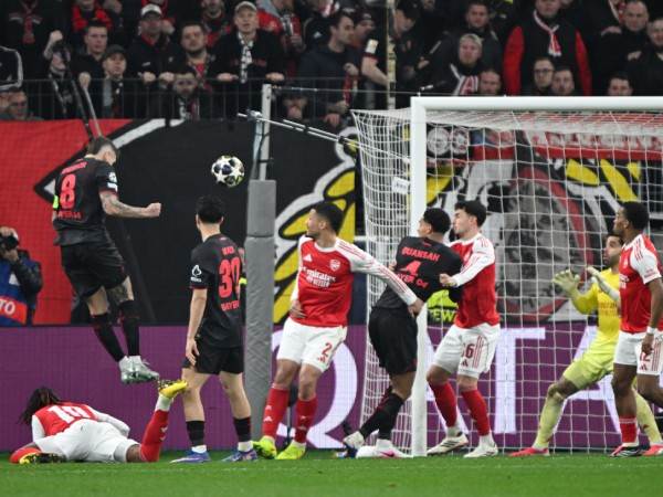 ופתחה את המחצית השנייה בהפתעה וסערה (Photo by Stuart MacFarlane/Arsenal FC via Getty Images)