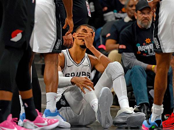 (Photo by Ronald Cortes/Getty Images)