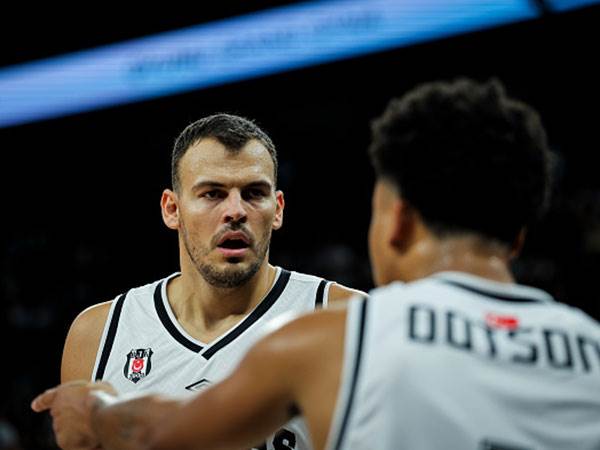 (GETTY)