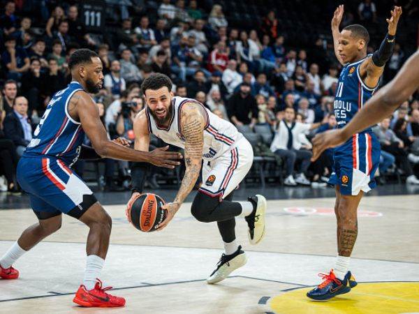 Tolga Adanali/Euroleague Basketball via Getty Images