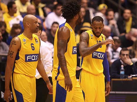 "אין חיבור בין השחקנים" (אלן שיבר)