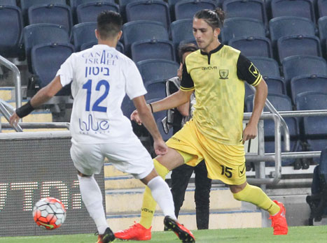 בנש. חוזר לשרון