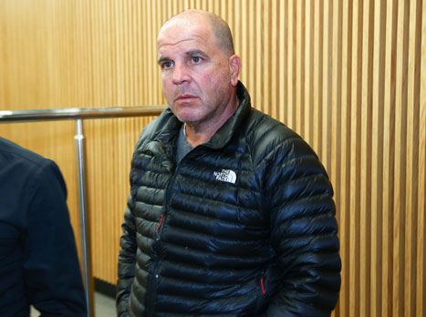 "נעשה מה שטוב להפועל ת"א". שרון ניסנוב (דני מרון)