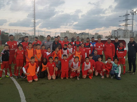 יש זמן גם לשמח ילדים (האתר הרשמי)