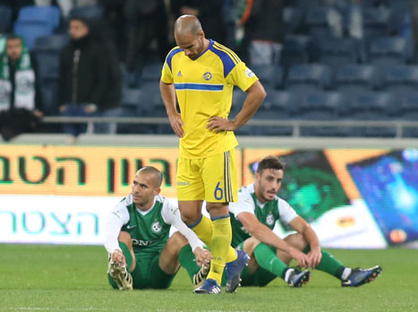 כמה אהבה למשחק. שתי הקבוצות השאירו את הכל על המגרש (יוסי שקל)