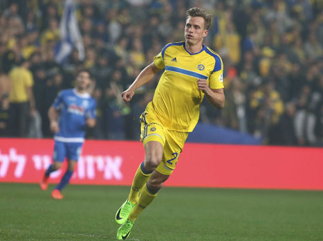 שוינפלד. קרויף מרוצה (אלן שיבר)