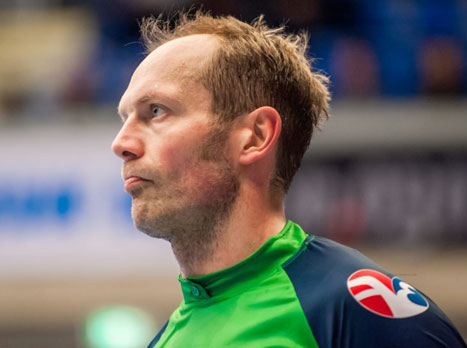 קספר הבידט. מכוכבי קולדינג