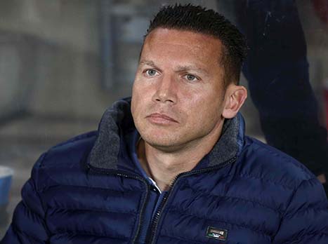 בכר. מכיר את איינבינדר מהימים המשותפים בק"ש (אלן שיבר)