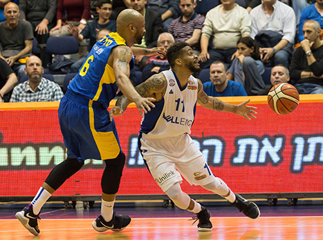 הוביל את הרצליה לניצחון. גרין (מנהלת הליגה)