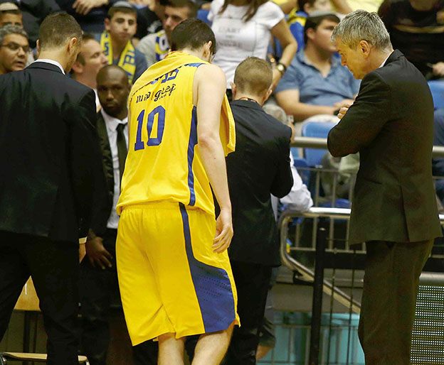 כבר לא שולטת בליגה (מנהלת הליגה)