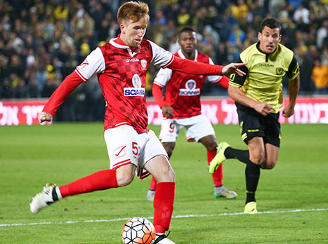 "באתי לשחק כדורגל, לא להתעסק בפוליטיקה" (דני מרון)