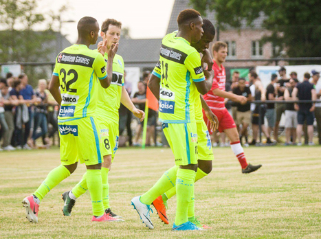 שער בבכורה לאינברום