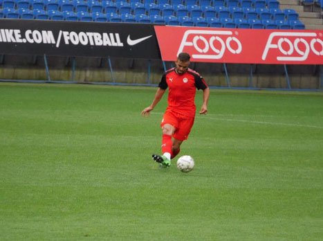 ויטור השרה שקט בהגנה (האתר הרשמי של ב"ש)