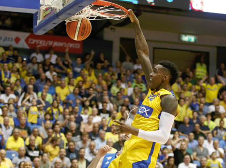 מילר. תקופה קצרה בהיכל (אלן שיבר)