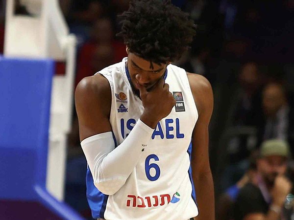 הנבחרת לא הגיע היום להיכל (אלן שיבר)