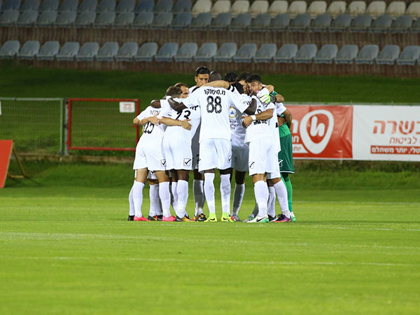 יצטרכו לתת יותר (לירון מולדובן)