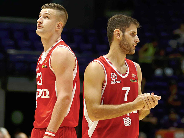 זה עדיין לא זה (אלן שיבר)