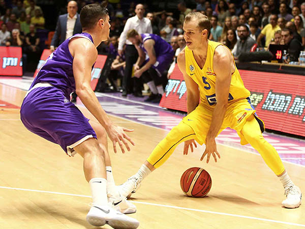 מייקל רול. מכבי ת"א לא התקשתה יתר על המידה (אלן שיבר)