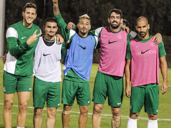 בוזגלו או סלליך? לוזון מתלבט (האתר הרשמי של מכבי חיפה)