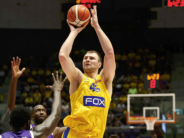 יקבל מנוחה. פראחוסקי (אלן שיבר)