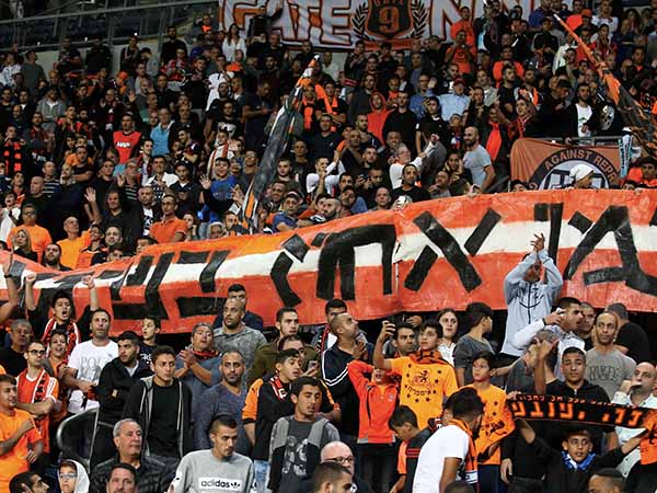 הקהל הכתום שוב יקרא קריאות גזעניות? (אלן שיבר)