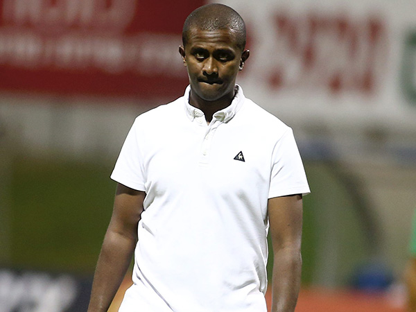 דגו. "בעלי הבית צריכים להחליט" (אלן שיבר)