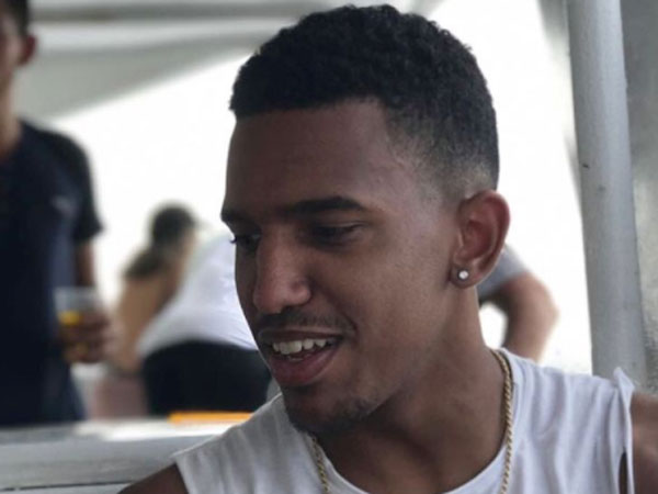 לא "הבן של" הטיפוסי. בריסקר