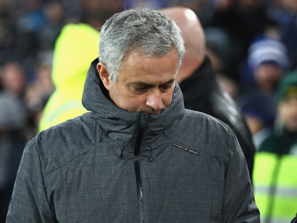 הגן על פוגבה. מוריניו (getty)