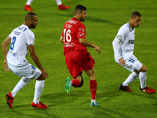 שכר: "נתרכז במה שמנחם אומר לנו" (לירון מולדובן)