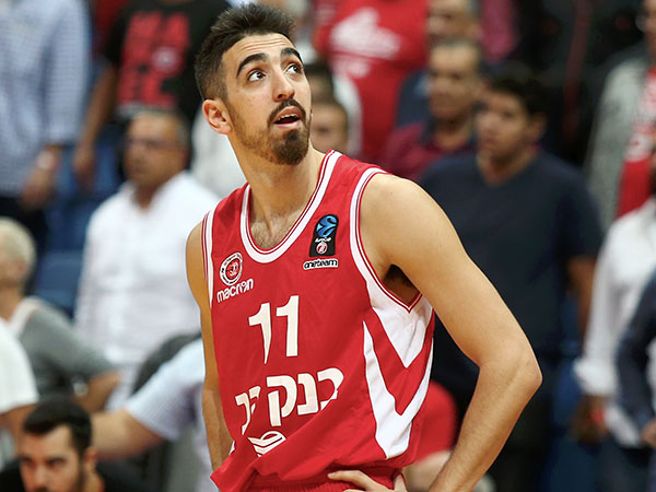 יכולת קליעה טובה. טימור (אלן שיבר)