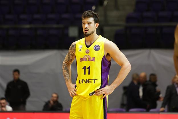 נותר עוד סיכוי. אלכסנדר (FIBA)