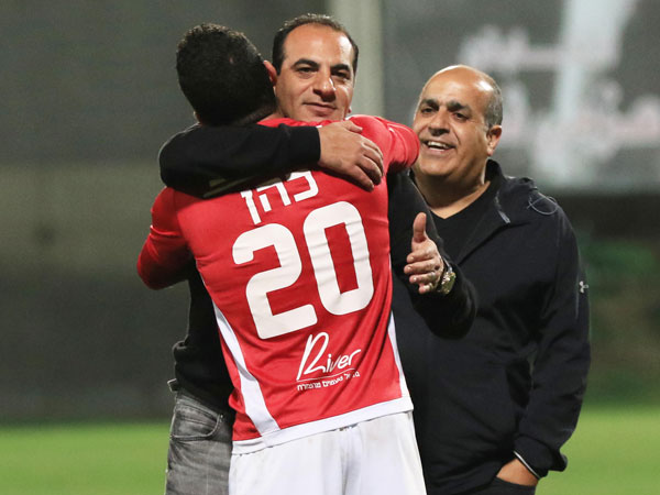 "עובדים ולא מדברים". רפואה