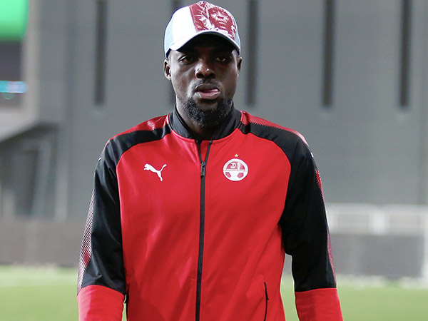 נענש גם במסגרת הקבוצה. אוגו (אלן שיבר)