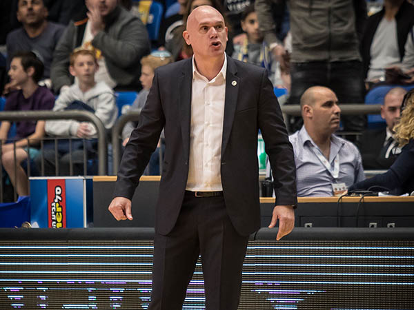 ספאחיה. "לא חששתי שהוא יצוג איתי מגע" (אלן שיבר)