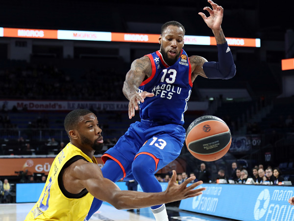 ניצחון סופר חשוב למכבי (getty)