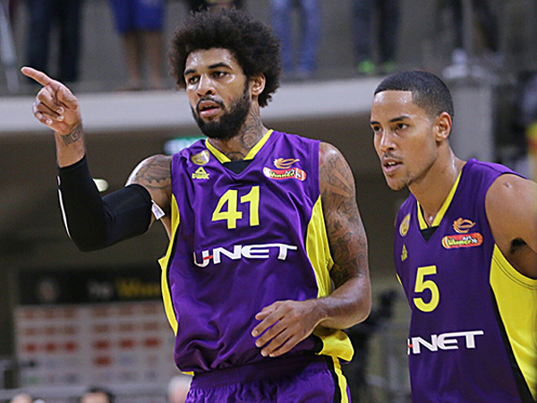 (לילך וייס, מנהלת הליגה)