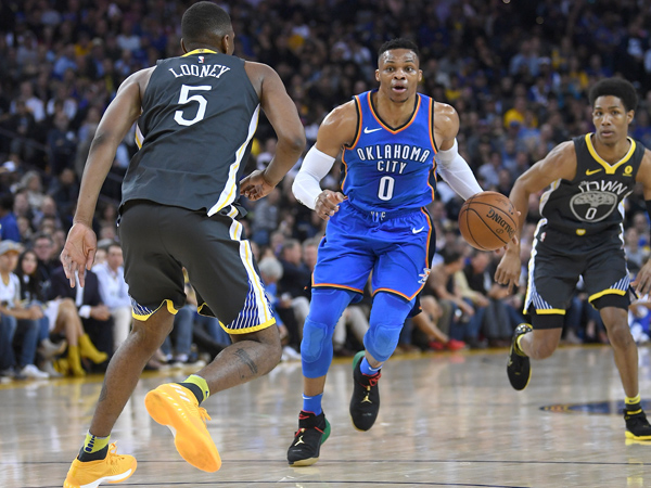 איום הדחה כבר בסיבוב הראשון. ווסטברוק ו-OKC יכולים לעשות הרבה צרות לגולדן סטייט (getty)