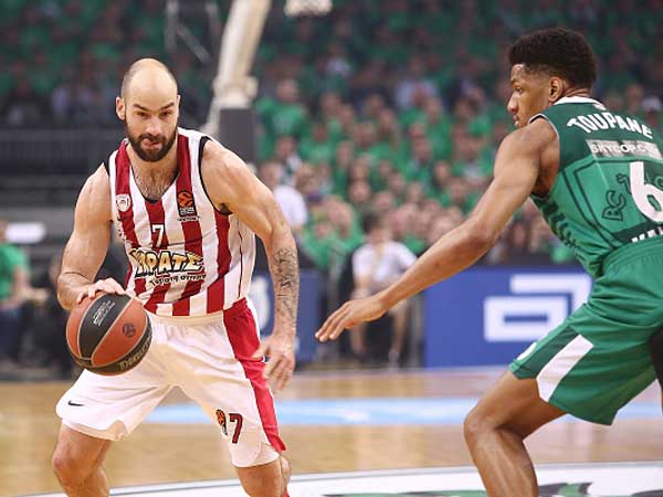 ספאנוליס, 14 נקודות שלא הספיקו. (getty)