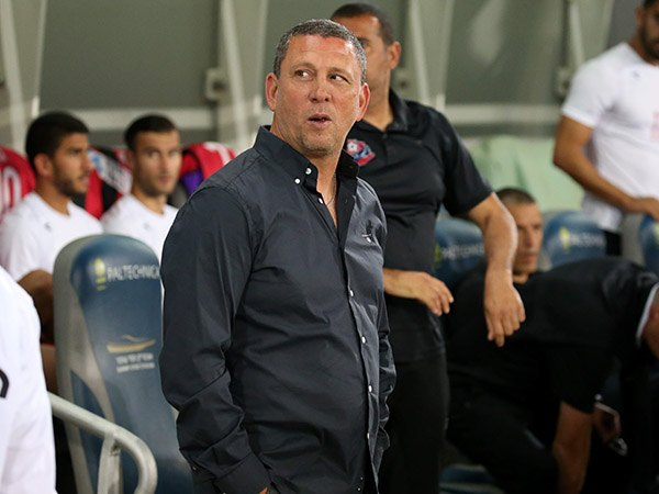 "קלינגר חסר כבוד" (יוסי שקל)