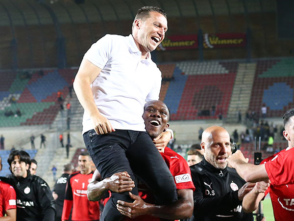 החותמת הגדולה בטדי. בכר וב"ש עשו בית ספר לכולם (דני מרון)