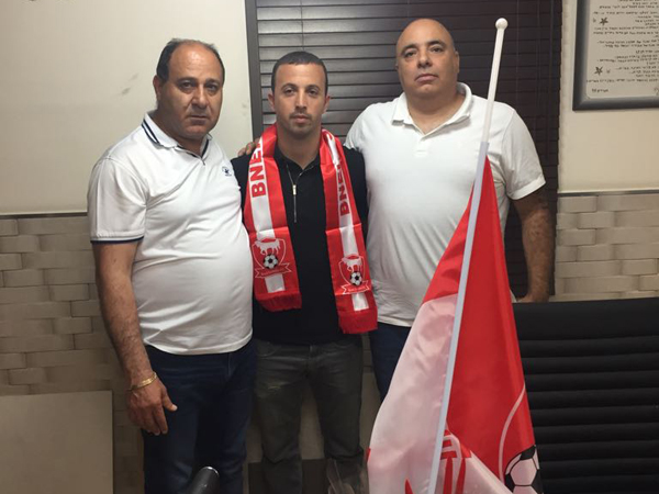 בן זקן עם גלעדי ואבו יונס. יחזיר את סכנין לפלייאוף העליון?