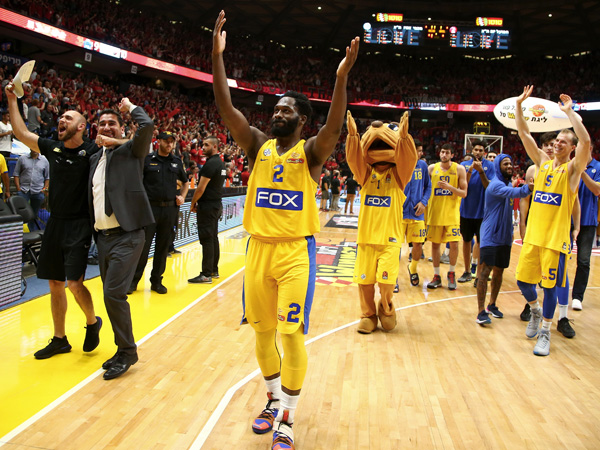 שריינו כבר מסעדה לחמישי (אלן שיבר)