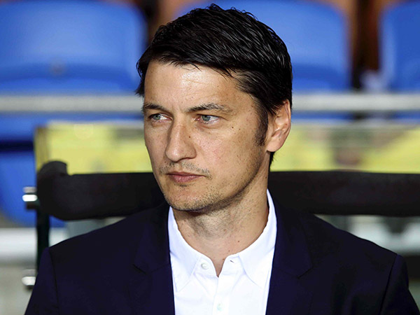 איביץ'. מרוצה (אלן שיבר)