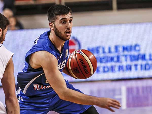 בלאט, פתח בחמישייה ונתן תפוקה טובה (באדיבות פיב"א, האתר הרשמי)