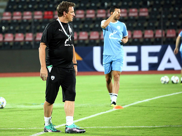 רוצה לפתוח עם ניצחון. הרצוג (צילום: ההתאחדות לכדורגל)