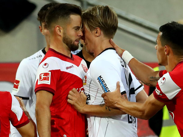 משחק חם בדיסלדורף (Getty)