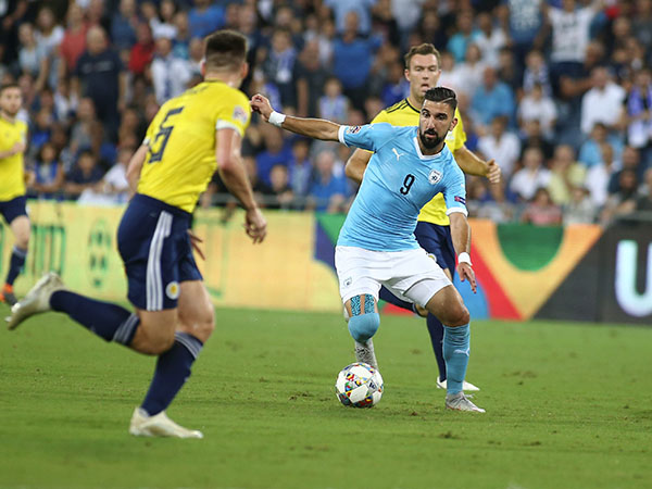 מתכוננים לסקוטלנד. דאבור (אלן שיבר)